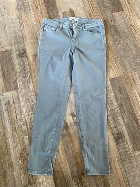 Light Blue Women’s Skinny Jeans - Stretch Slim Fit